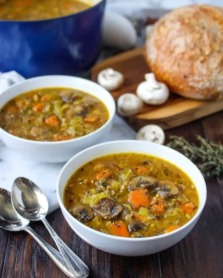 Simple & Healthy Mushroom Quinoa Soup Recipe