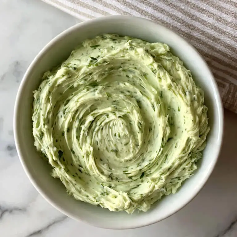 Whipped Garlic Herb Cream Cheese Recipe