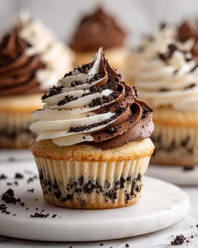 Oreo Cupcakes with Oreo Buttercream Frosting Recipe