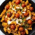 Creamy Roasted Red Pepper Pasta Recipe